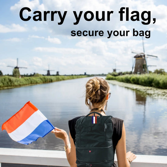 Netherlands QR Bag Tag by tag8 for bag recovery